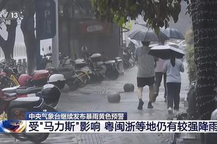 克拉克森：球队氛围很好 每名球员都参与到了进攻中